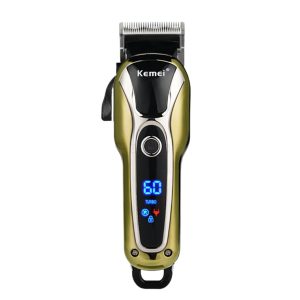 ماشین اصلاح موی سر و صورت تریمر کیمی مدل KM-1990، با امکان شارژ سریع، دارای صفحه نمایشگر دیجیتال و کلید توربو، منبع انرژی آداپتور برق، اندازه اصلاح 0.1 تا 3 میلی‌متر، جنس تیغه استیل ضد زنگ، مدت زمان شارژ 180 دقیقه و مدت زمان استفاده پس از شارژ 120 دقیقه