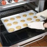 کاغذ شیرینی پزی مدل روغنی کد M40 رول 40 متری
